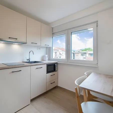 Pamer Studio Apartment 05, 4Th Floor, No Elevator Zagreb Exterior photo